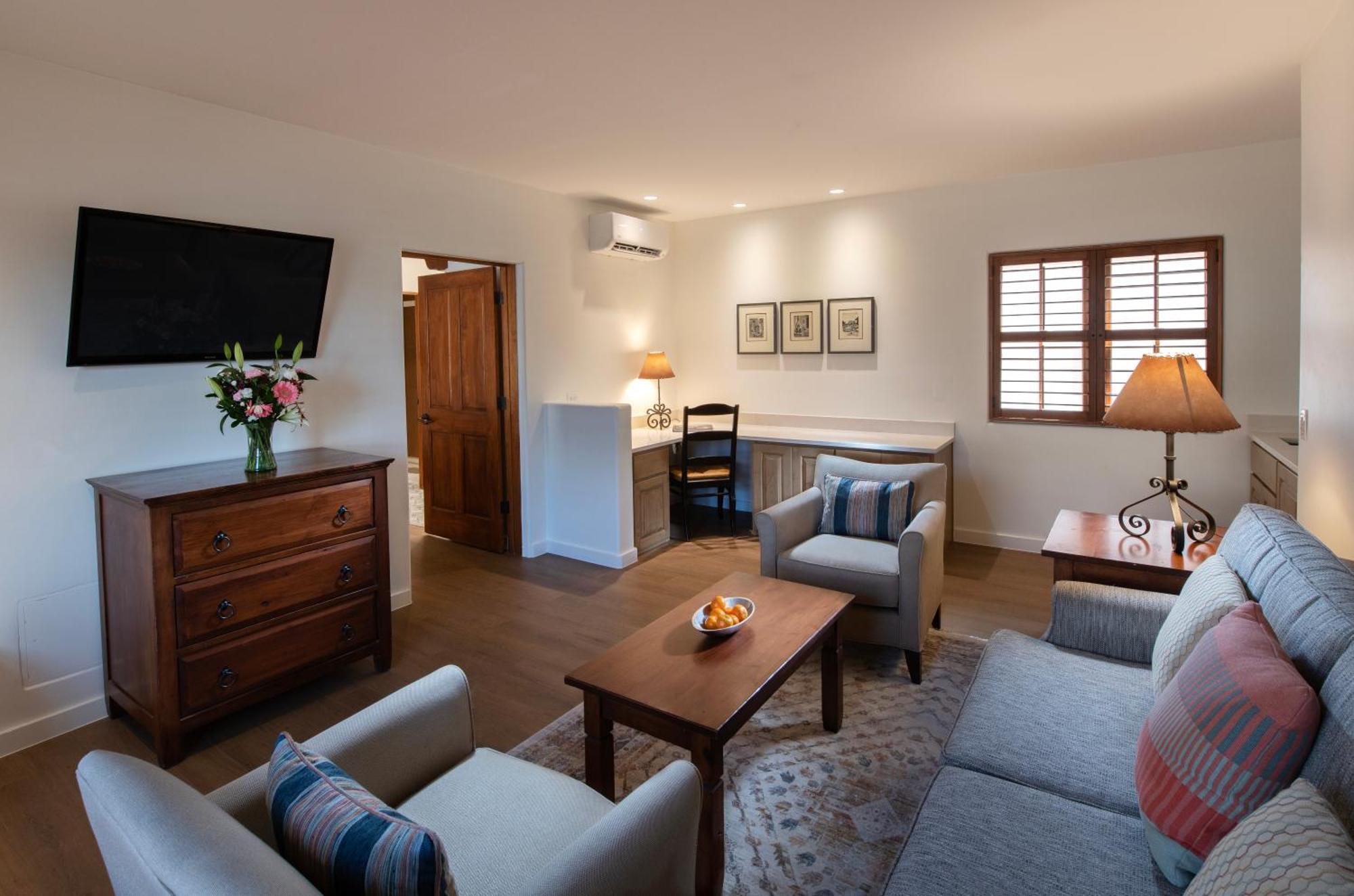 Pinon Court By La Fonda Hotel Santa Fe Exterior photo